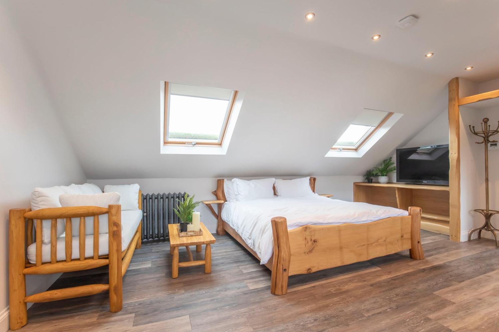 Stable Lodge - Boutique Bed & Breakfast Shurdington Екстер'єр фото