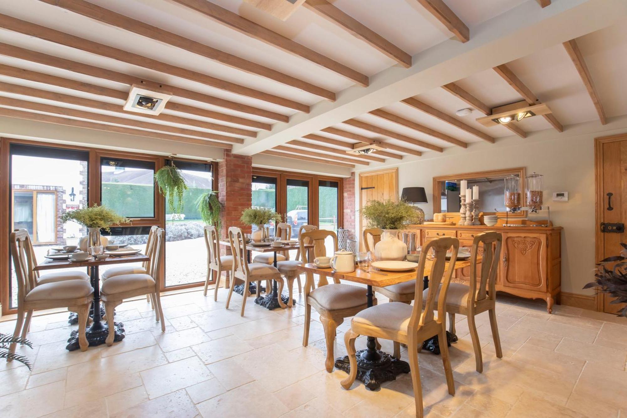 Stable Lodge - Boutique Bed & Breakfast Shurdington Екстер'єр фото