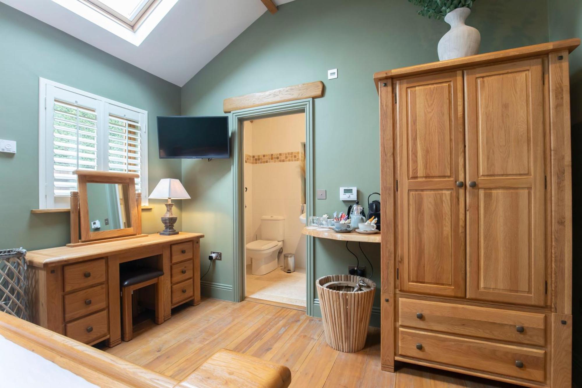Stable Lodge - Boutique Bed & Breakfast Shurdington Екстер'єр фото