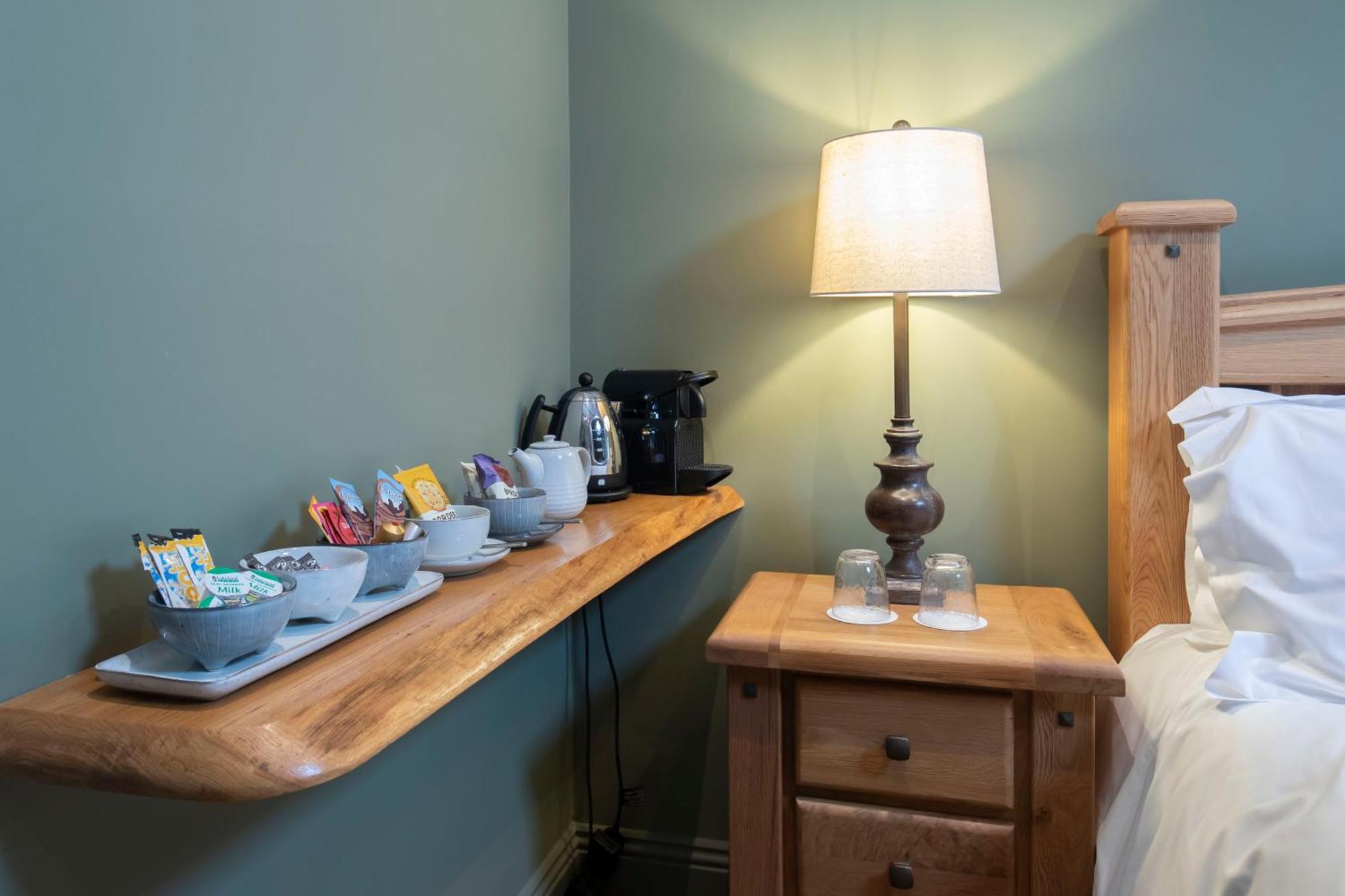 Stable Lodge - Boutique Bed & Breakfast Shurdington Екстер'єр фото