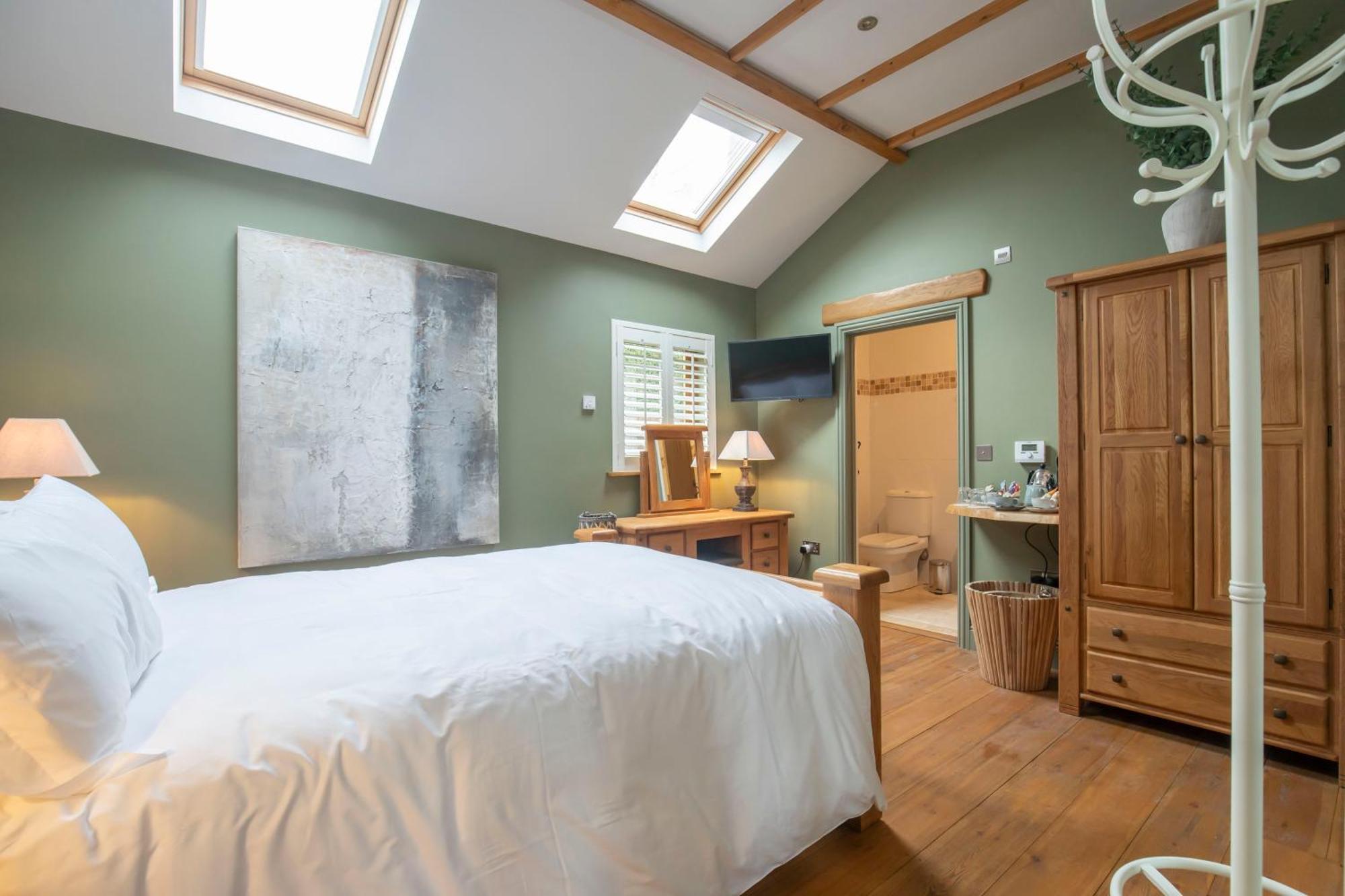 Stable Lodge - Boutique Bed & Breakfast Shurdington Екстер'єр фото