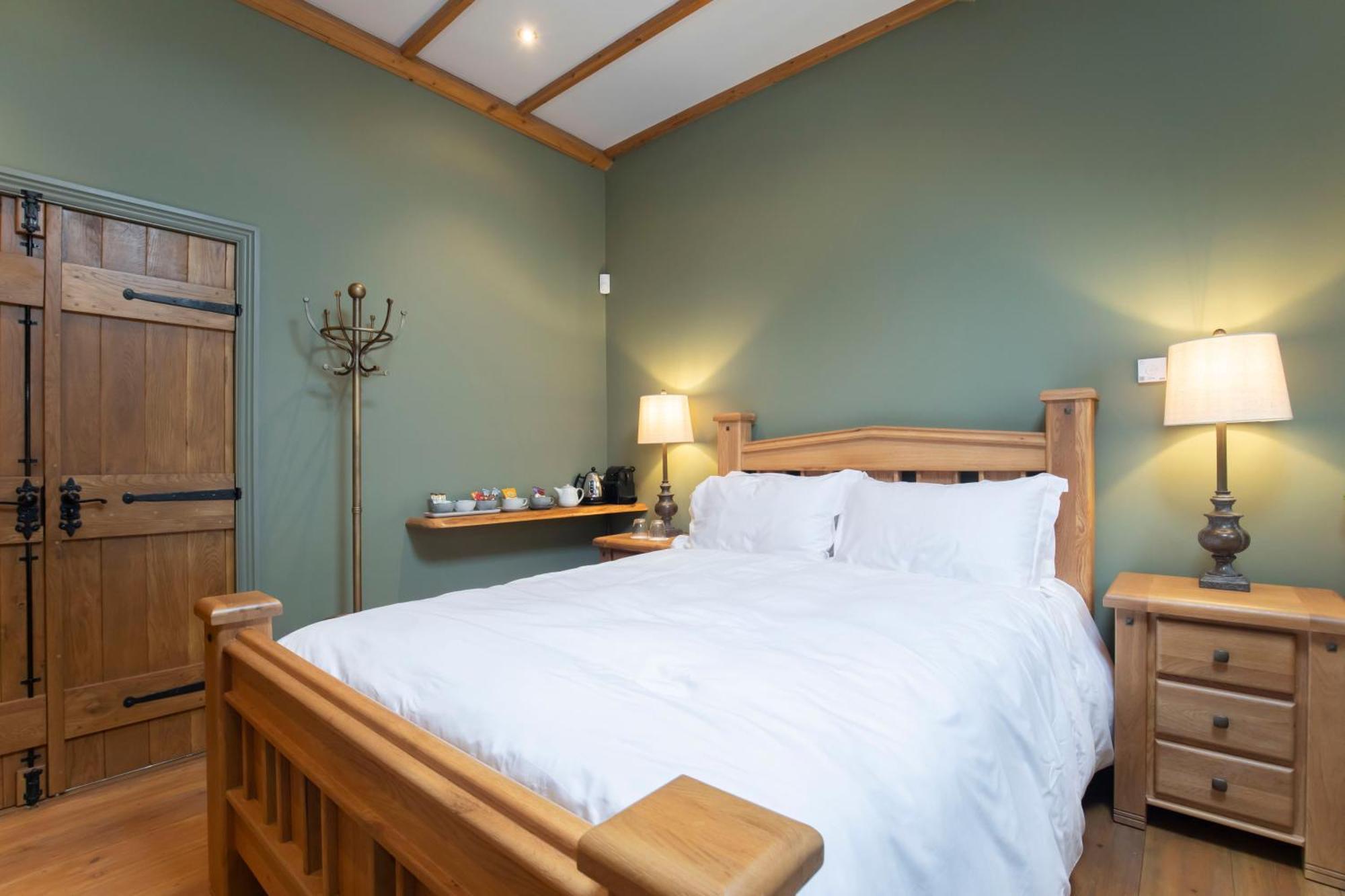 Stable Lodge - Boutique Bed & Breakfast Shurdington Екстер'єр фото